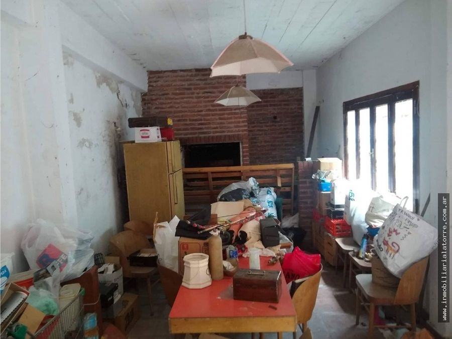 latorre prop vende 3 viviendas en block zona 12 de octubre y alcorta para refaccionar