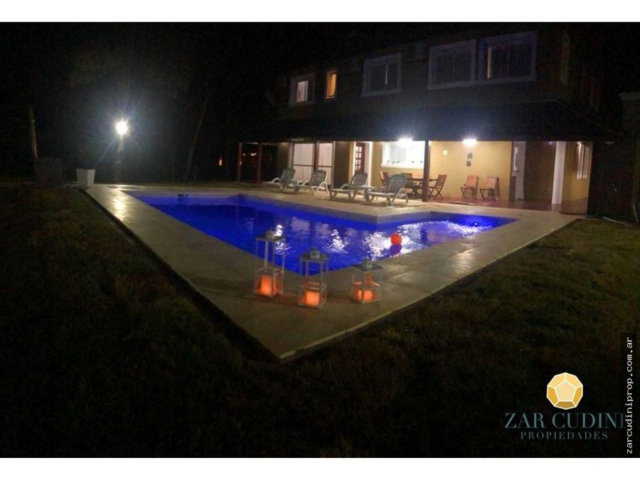 venta pinamar la herradura casa con piscina 7 ambientes