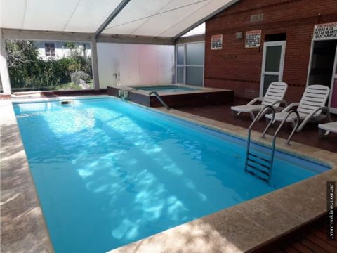 en venta complejo de duplex con piscina climatizada en valeria