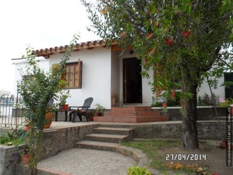 venta dos casas en mismo lote centro villa carlos paz