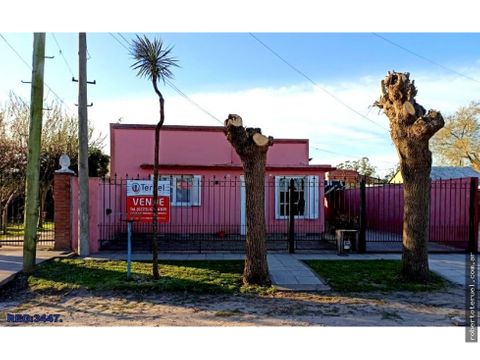 se vende casa americana de 3 amb con garageparrilla