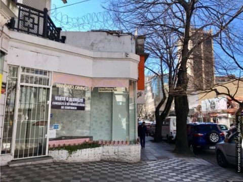 local comercial en zona muy activa catamarca 1600