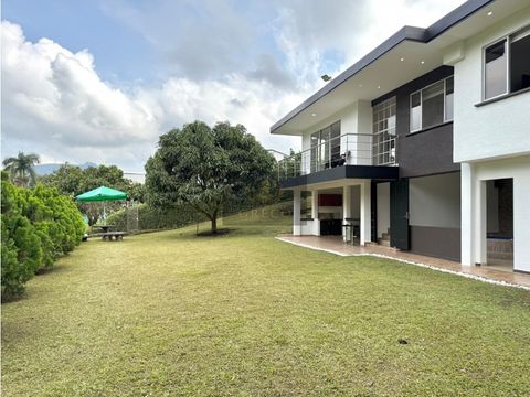se vende casa campestre en combia pereira
