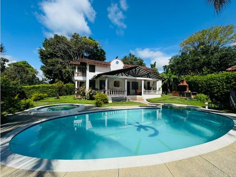 se renta casa campestre amoblada