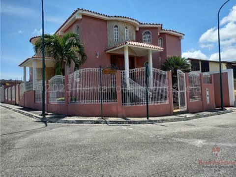 yessica blanco renta house vende hermosa casa en barquisimeto