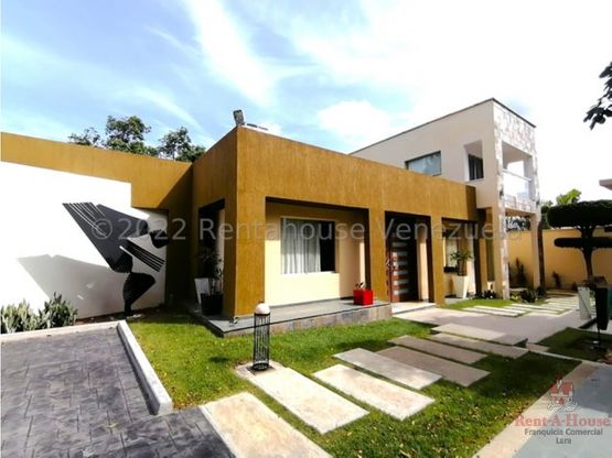 *Preciosa Casa en Venta en Barquisimeto zona este *Maria Sanz