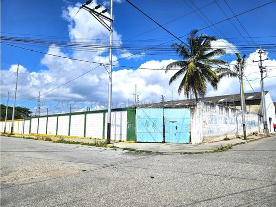 Galpón con terreno en alquiler zona Centro Barquisimeto Hmalavé