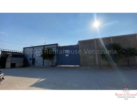 rent a house ofrece galpon zona industrial1338 mts2 23 23622