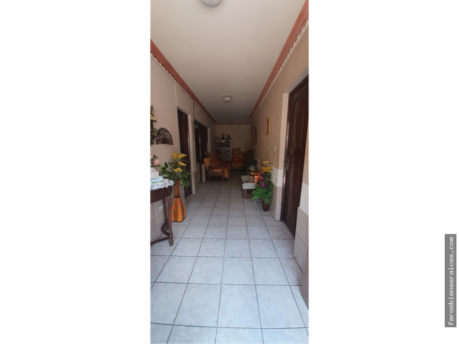 casa con 2 deptos tienda km3 prox av b galindo cochabamba