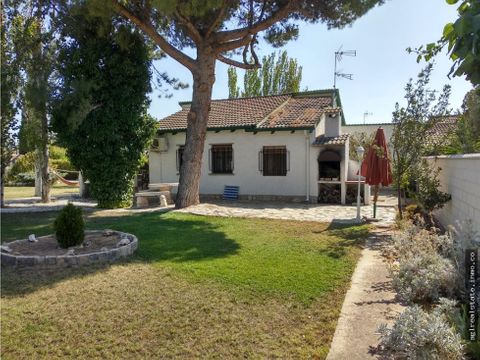 venta de chalet en gallur zaragoza espana