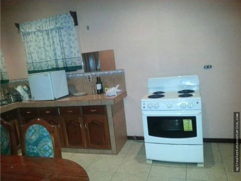 se vende casa miramar puntarenas