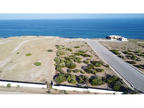 terreno perfecto en privada east cape escuche el mar