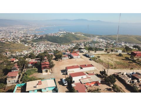 se vende terreno con increible vista a la ciudad y la bahia