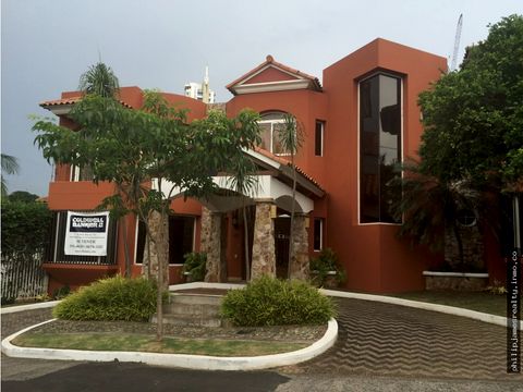 venta de casa en san francisco loma alegre