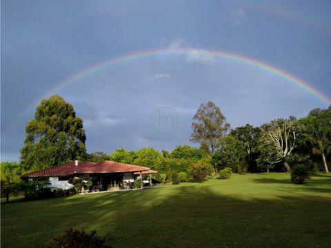 espectacular casa campestre sector pontezuela rionegro