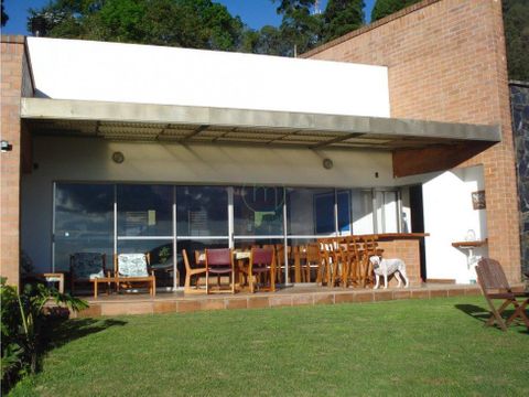 casa en venta en envigado variantes las palmas