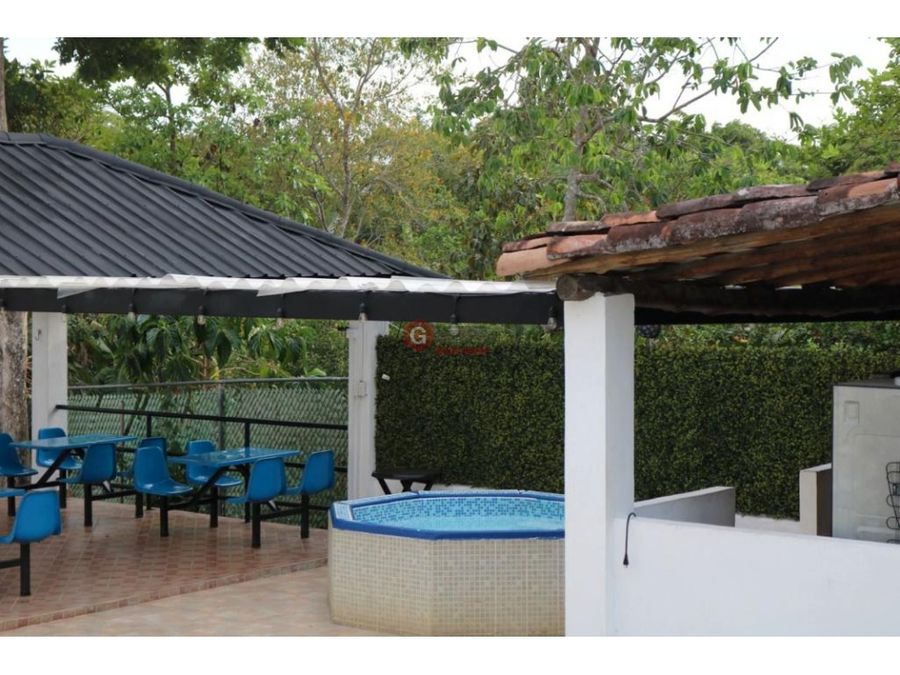 rio hato se vende hostal 6 habitaciones 786m2 con piscina