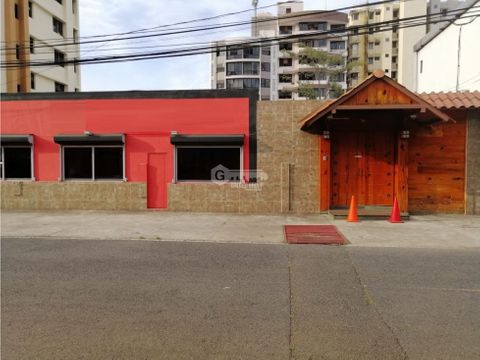 casa comercial san francisco 307 m2 via principal 10 parking