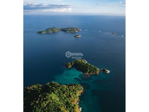isla completa golfo chiriqui 8 hectareas 4000m2 negociable