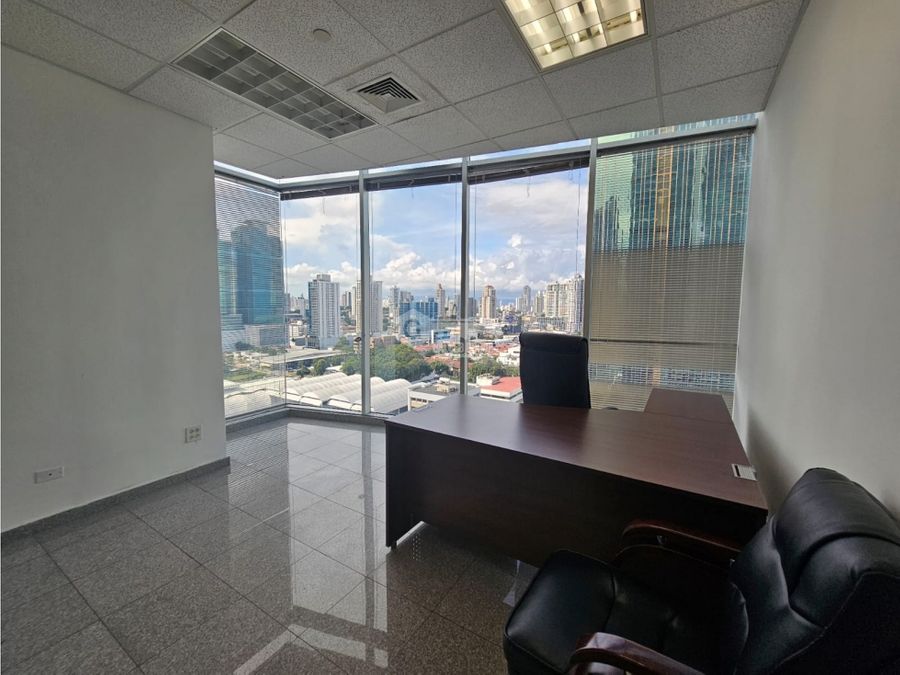 oficina calle 50 torre global bank 102m2 con divisiones dh