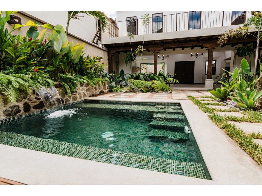 casa nueva con piscina en venta en jardines de antigua