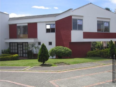 casa conjunto cerrado el arenillo manizales