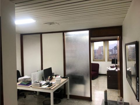 oficina en venta con excelente ubicacion en el centro