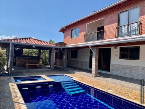 casa amoblada en venta en san jeronimo cerca al hato