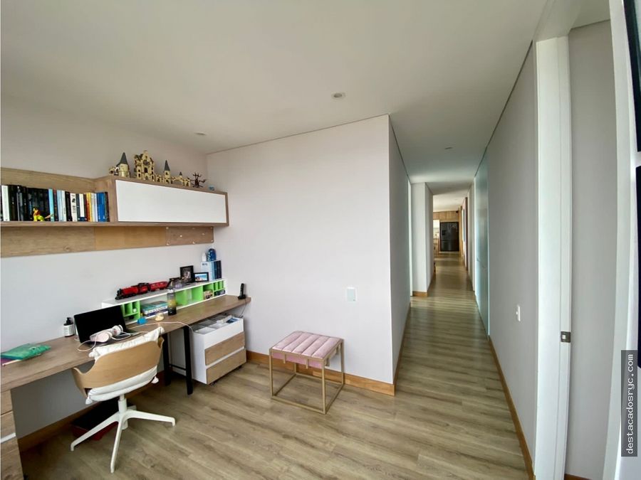 apartamento con vista 360 en venta en el poblado sector san lucas