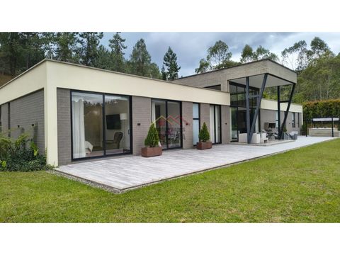casa campestre en venta sector pantanillolejos del nido el retiro