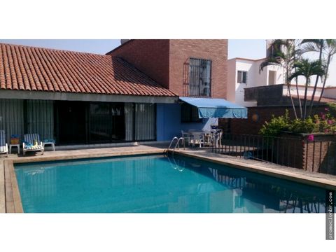 venta de casa sola en fracc burgos