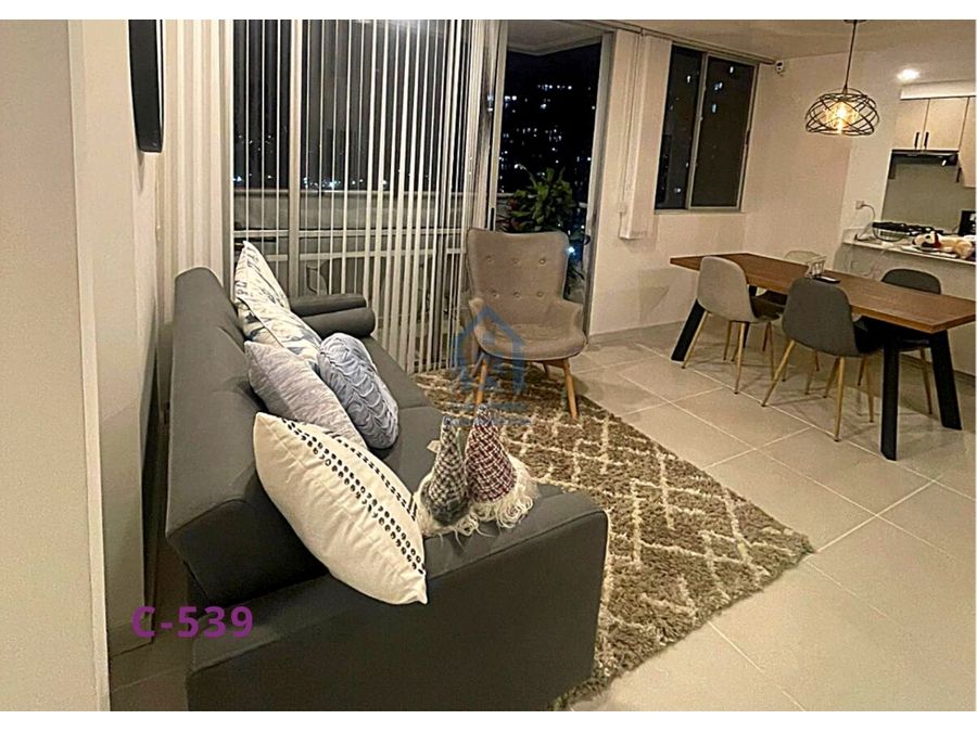 venta apartamento comodidad y espectacular vista en sabaneta c 539