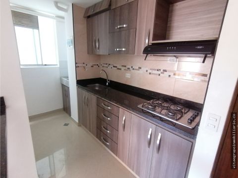 arriendo de apartamento al lado de la estacion madera