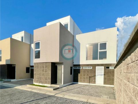 casa nueva en venta en residencial en metepec con roof garden