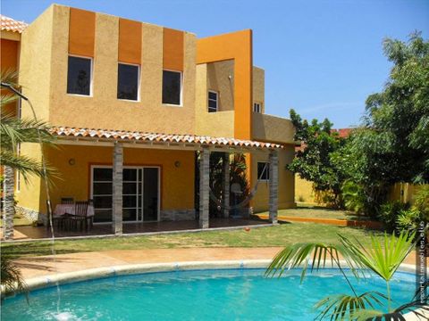 amplia casa en venta pampatar margarita