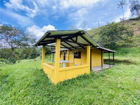 se vende finca en san roque antioquia