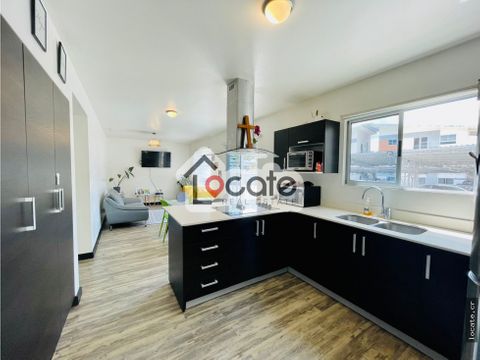 apartamento en venta en primer piso santa ana rio oro