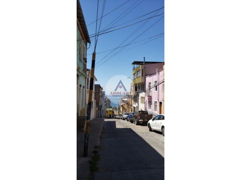 hermosa propiedad de 3 pisos cerro bellavista valparaiso