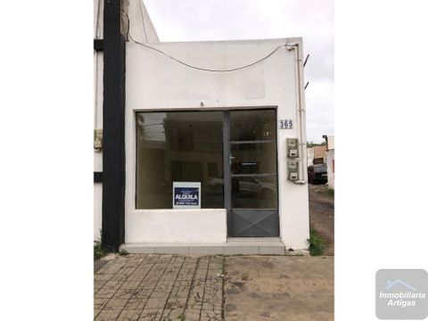 alquila local comercial jose p varela n0365 casi berreta