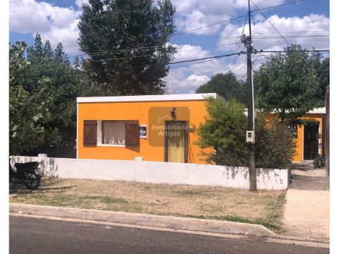 en venta 2 casas en un mismo padron paraguay 580