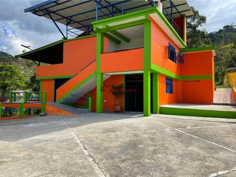 hostal campestre de tres niveles municipio jardin antioquia