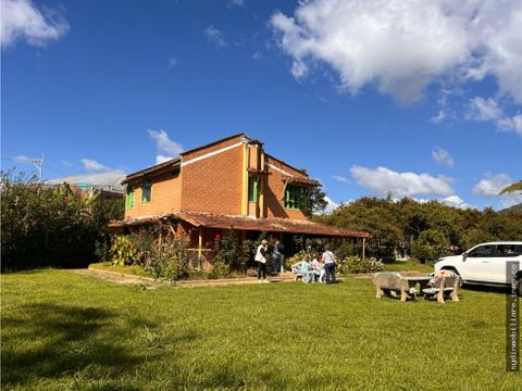 linda casa finca en venta en el carmen de viboral rivera