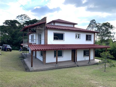 venta de hermosa casa campestre via armenia circasia