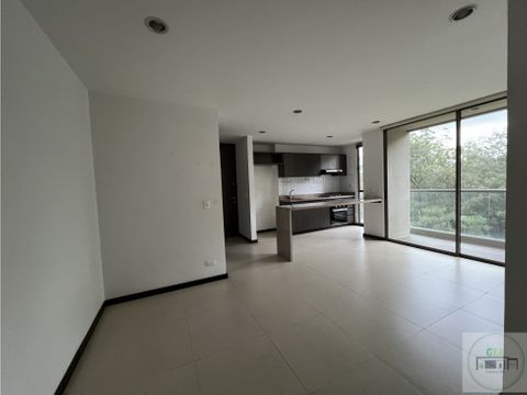 venta de apartamento en el poblado 80 m2 piso alto