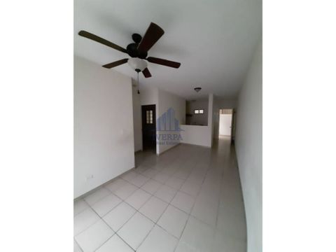 alquiler apartamento rio abajo