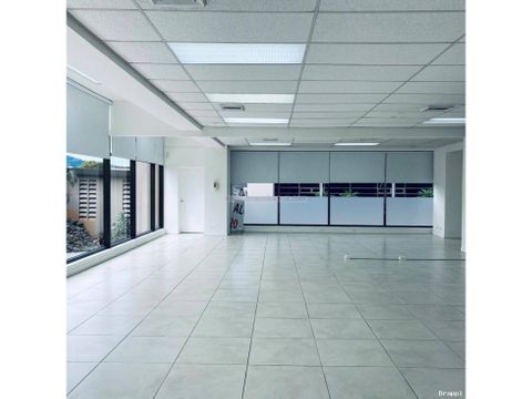 oficina en centro ejecutivo en barrio tournon goicoechea 495 m2