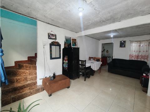 se vende casa en el barrio el portal de circasia quindio
