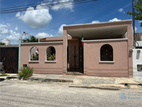 casa de una planta en venta dentro la ciudad merida204