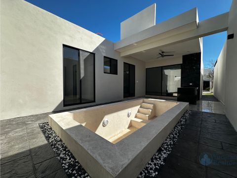 casa de una planta 3 recamaras piscina en privada cholul merida