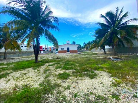 casa en venta en segunda fila playa de chicxulub puerto